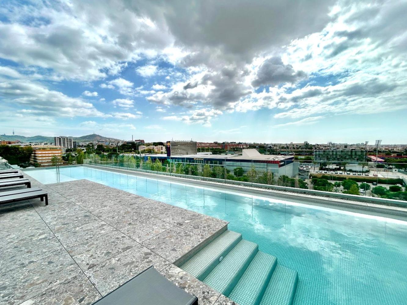 Hotel Sb Win 4 Sup Sant Feliu de Llobregat Exterior foto