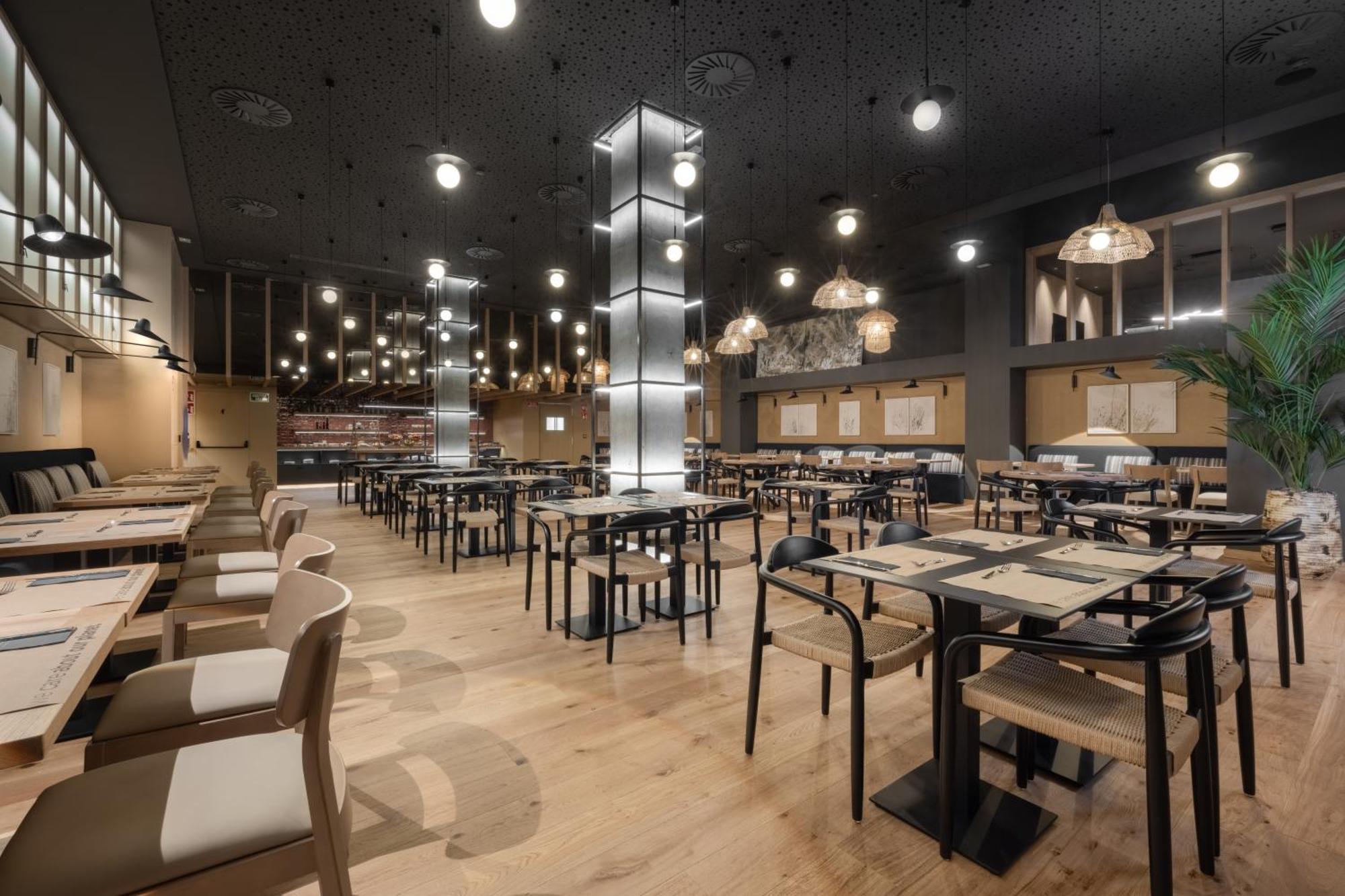 Hotel Sb Win 4 Sup Sant Feliu de Llobregat Exterior foto